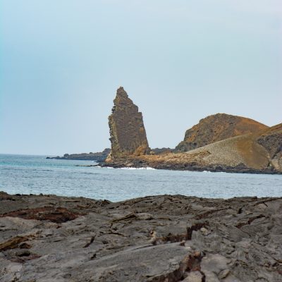 Bartolome island